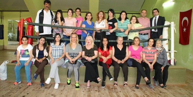 kadin_taciz_boks_ogreniyor (4)