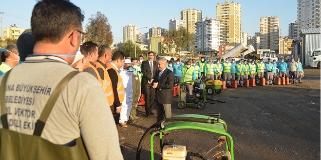 sivrisinek_belediye_ekip_mucadele (2)