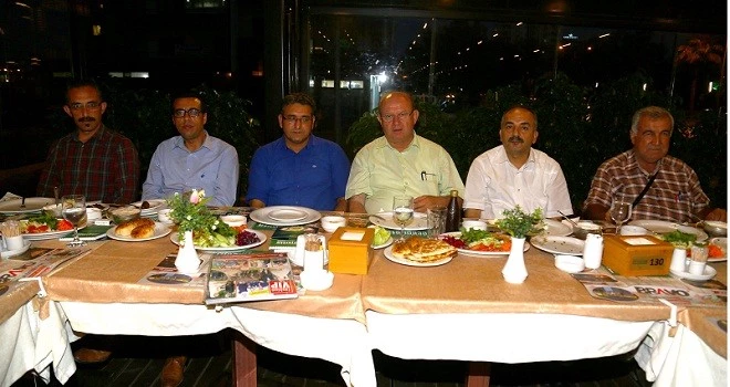 Tavacıda Buluştular