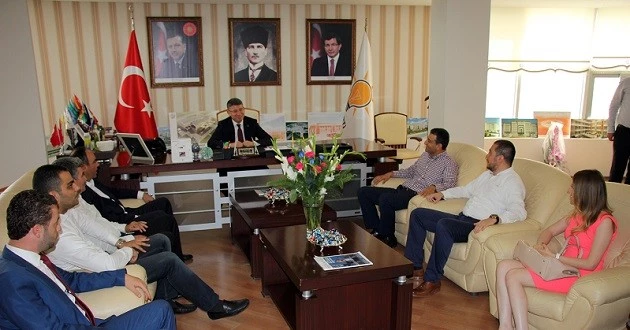 CHP’den AKP, MHP ve HDP’ye Bayram Ziyareti