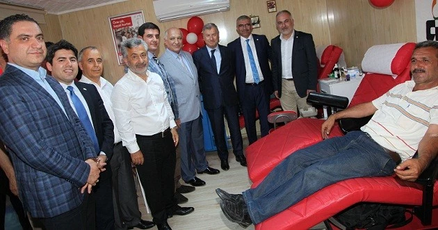 Adana kan bağışında Türkiye rekortmeni