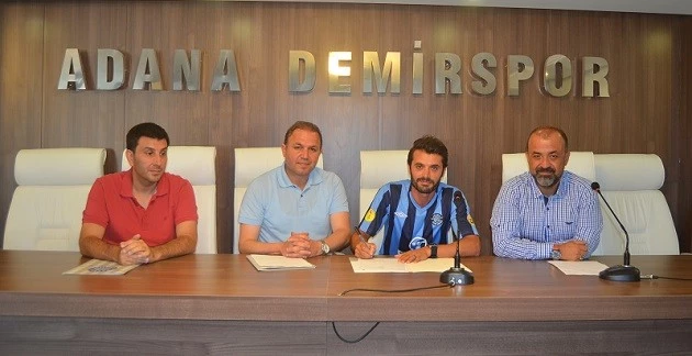 Onur, Demeirspor’da