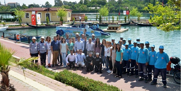 seyhan_nehri_yosunlar_temizleniyor (2)