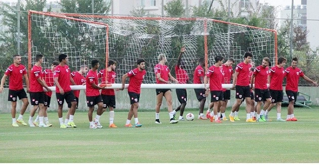 Adanaspor Yeni Yönetimini Açıkladı