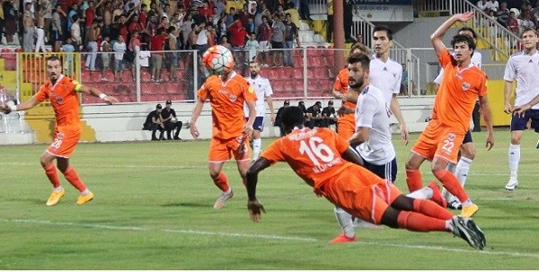 Mersin İdmanyurdu : 4   Adanaspor : 4