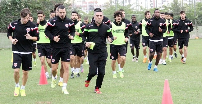 Adanaspor’da gözler Karşıyaka maçında 