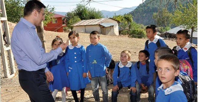 AKP’li Vekilden Seçim Çalışması