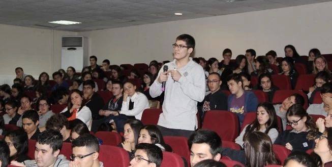 Arıboğan’dan gençlere altın öğütler