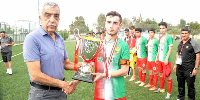Muratpaşa Belediyespor U17 Futbol Türkiye Şampiyonu