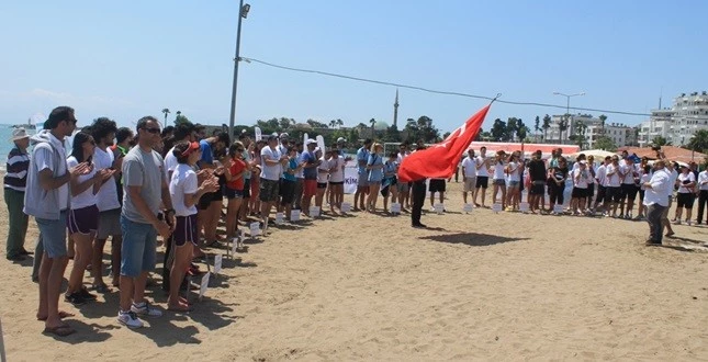 Üniversiteli Voleybolcular