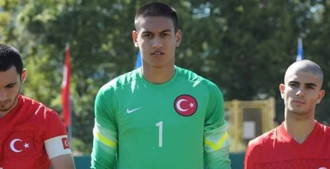 ADANASPOR KALECİSİNE MİLLİ FORMA