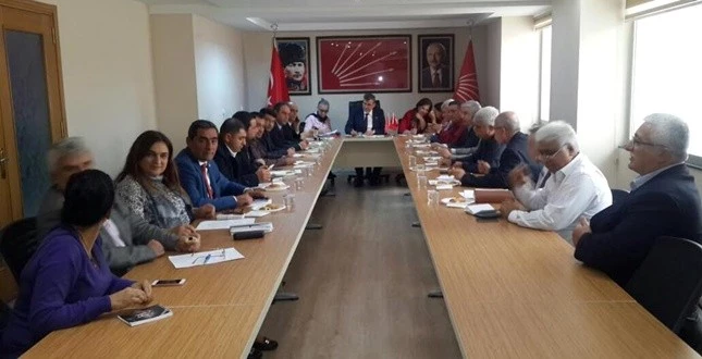 CHP ADANA’DA TARİHİ MİTİNGE HAZIRLANIYOR