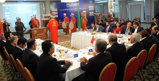 CHP’Lİ VEKİLLER MÜSİAD GENEL KURULUNDA