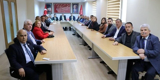 CHP’DE GÖREV DAĞILIMI