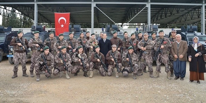 ADANA ÖZEL HAREKAT POLİS TİMİ AFRİN’E GİTTİ