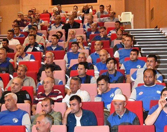 HALK GÜNÜNDE İŞÇİLERDEN BAŞKAN ÇETİN’E TEŞEKKÜR