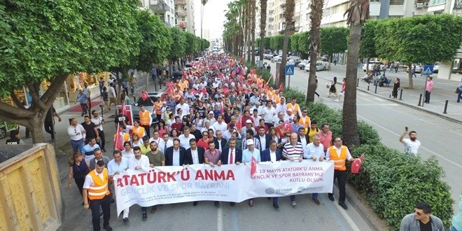 CHP’DEN 19 MAYIS YÜRÜYÜŞÜ