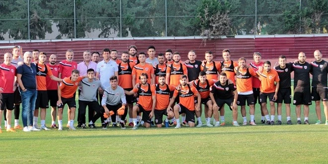 ADANASPOR KAMPTA BAYRAMLAŞTI