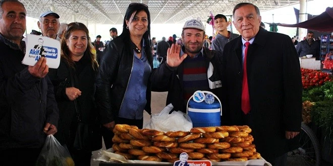 “AYRIŞTIRAN DEĞİL BİRLEŞTİREN BİR ANLAYIŞLA HİZMET EDECEĞİZ”