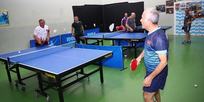 SEYHAN’A MASA TENİSİ SALONU YAPILACAK