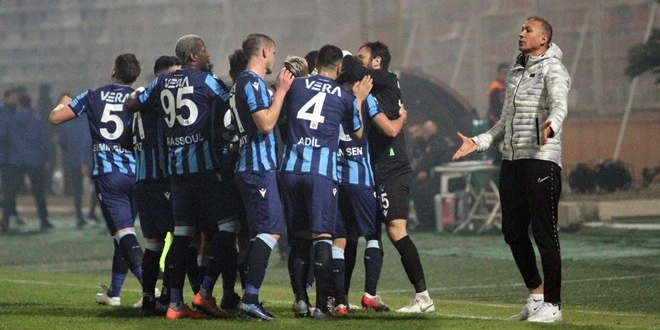 DEMİRSPOR DEPLASMANDA İSTANBULSPOR