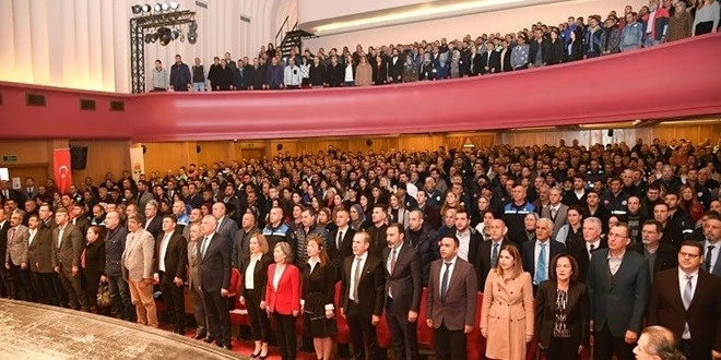 KARALAR ÇALIŞANLARI İLE BAYRAMLAŞTI: BU KATIR BU YÜKÜ ÇEKMİYOR