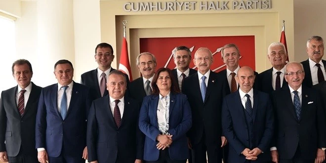 CHP’Lİ 11 BÜYÜKŞEHİR BELEDİYE BAŞKANI ADANA’DA TOPLANIYOR