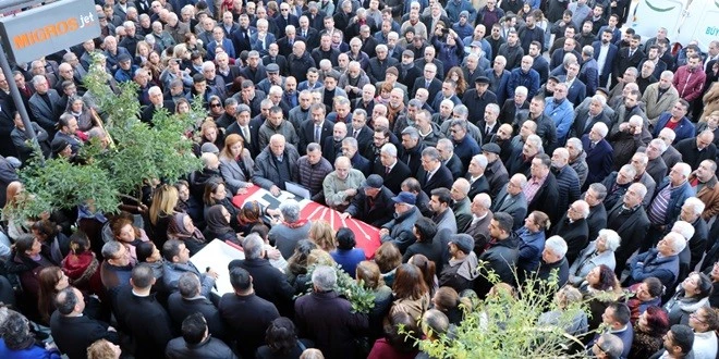 CHP’NİN EMEKÇİSİ GÜLHAN YILMAZ SONSUZLUĞA UĞURLANDI