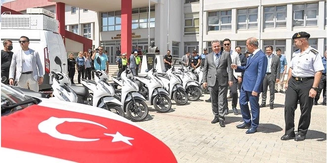 İL EMNİYET MÜDÜRLÜĞÜNE 54 YENİ ARAÇ