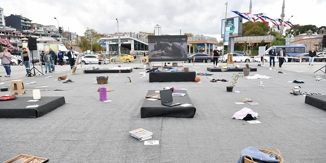 SİGARADAN ÖLENLERİN EŞYALARI SERGİLENDİ
