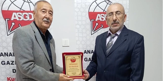 AGSYD BAŞKANI BOZ’DAN SÖYLER’E PLAKET