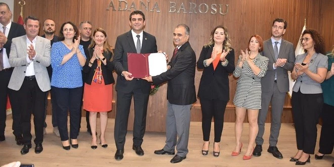 ADANA BARO BAŞKANI SEÇİLEN GÖKAYAZ, MAZBATASINI ALDI