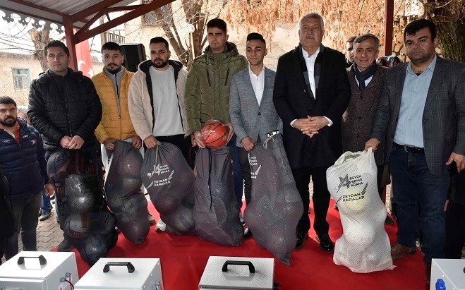 ZEYDAN KARALAR SAİMBEYLİ VE FEKE’DE