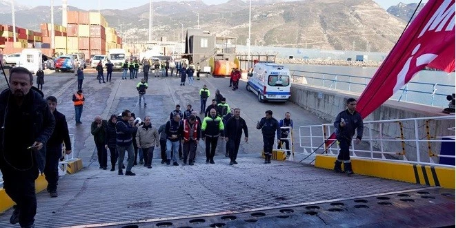İBB’NİN İKİ GEMİSİ HATAY’DA