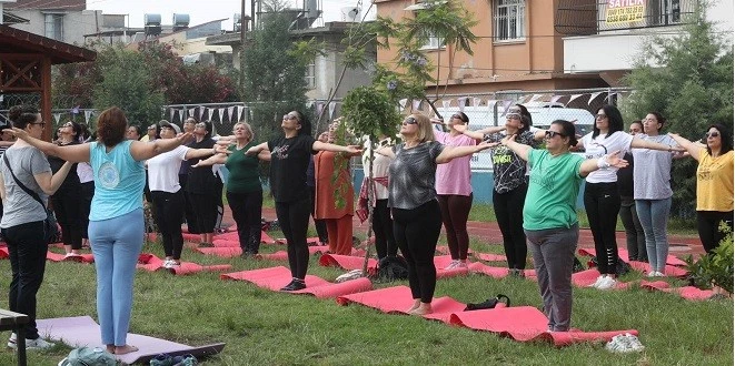 SEYHANLI KADINLAR HEM EĞLENDİ HEM RAHATLADI