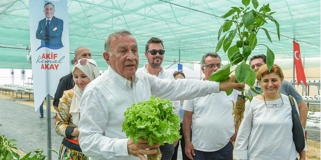 SEYHAN’IN YENİLİKÇİ TARIM UYGULAMALARI SERASI HİZMETE AÇILDI