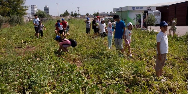 SEYHAN’DA ÇOCUKLARA ÇEVRE VE DOĞA BİLİNCİ AŞILANIYOR