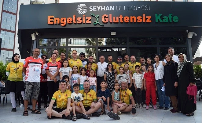 SEYHAN’DA ENGELSİZ VE GLÜTENSİZ KAFE