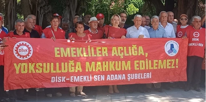 EMEKLİLERDEN “SADAKA ZAMMI”NA PROTESTO