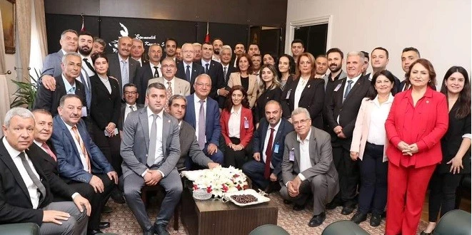 ADANA CHP HEYETİ GENEL MERKEZDE!