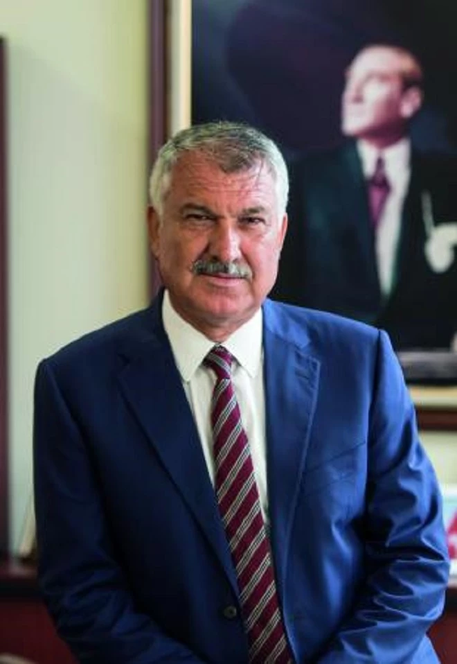 CHP’NİN ADANA BÜYÜKŞEHİR ADAYI ZEYDAN KARALAR KİMDİR?