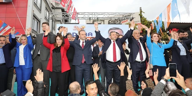 AK PARTİ’DE KOCAİSPİR’E TÖREN!